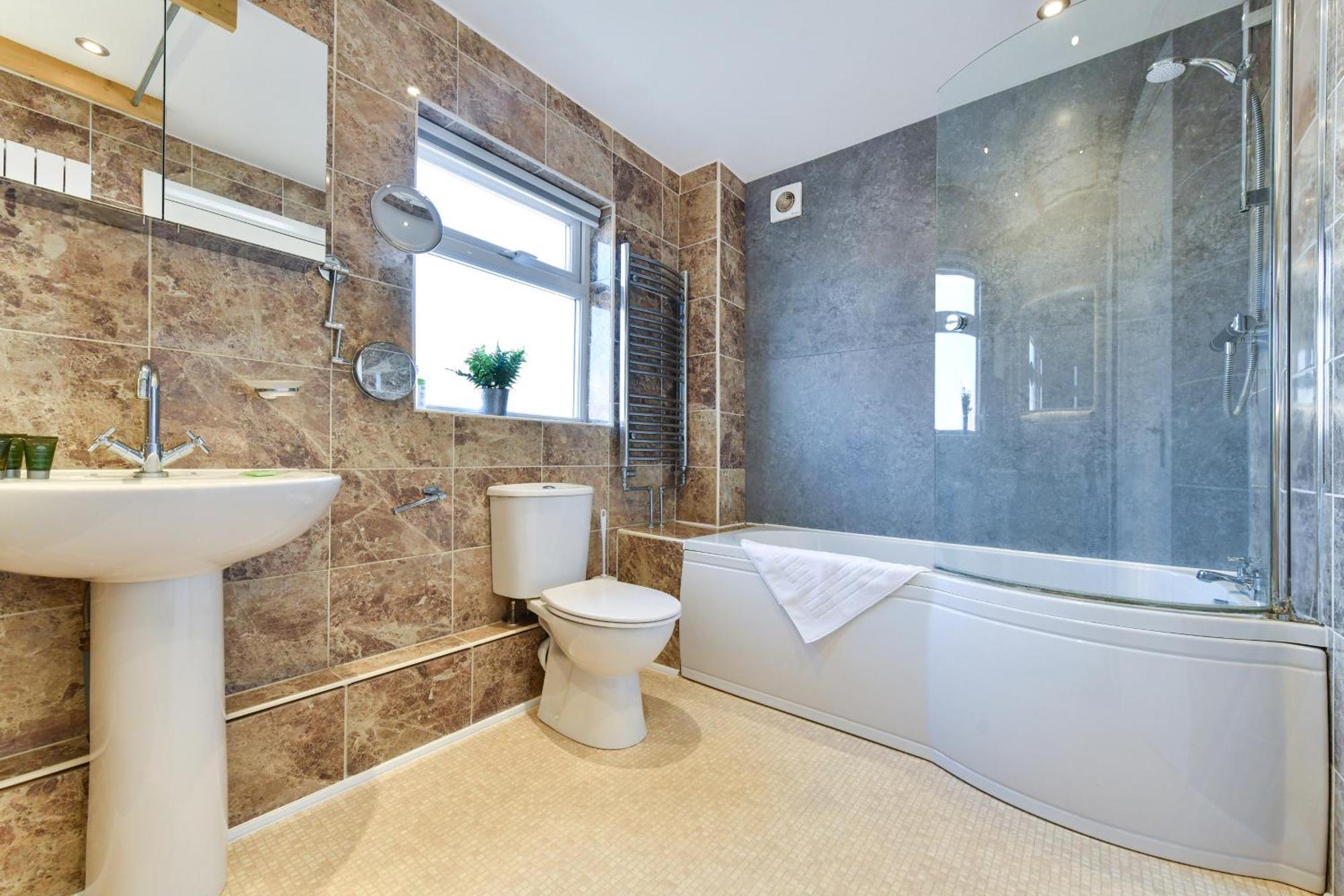 Villa Morgan House- 4 Bed House, Near Nottingham Trent Uni Exterior foto